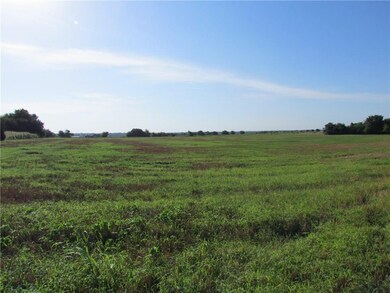 0 W Charter Oak unit A, Edmond, OK 73025 - photo 7