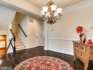 42534 Pine Forest Dr, Chantilly, VA 20152 - photo 4