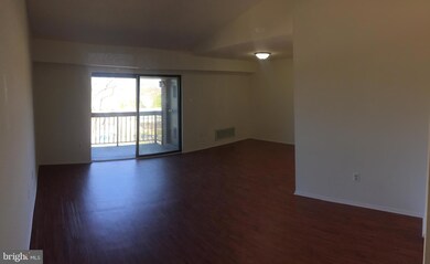 106 Mountain Rd unit 3C, Glen Burnie, MD 21060 - photo 4