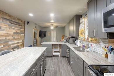 702 W Chestnut St, Mount Vernon, OH 43050 - photo 6