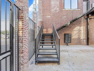 106 S A St unit 3, Skiatook, OK 74070 - photo 5