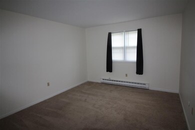 73 E Broadway unit R, Derry, NH 03038 - photo 7