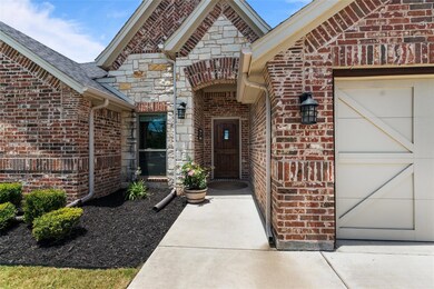 300 Landry Ave, Godley, TX 76044 - photo 4