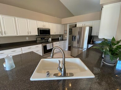 6437 Norfolk Ct, Liberty Township, OH 45044 - photo 5