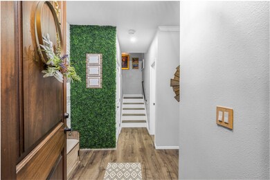 131 Litchfield Ln, Houston, TX 77024 - photo 3