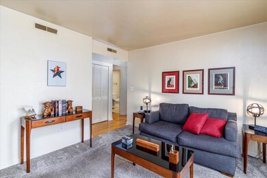 07-7 2840 Colonial Ave SW Unit A-14-8489