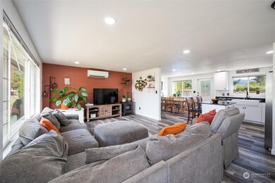 515 Third St, Sumas, WA 98295 - photo 4