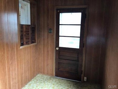 537 North Cir, Bethlehem, PA 18018 - photo 6