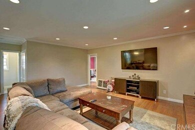 Multiple recessed lights add lots of light! The gu