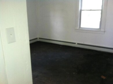 365 Hunt Ave, Warwick, RI 02886 - photo 6