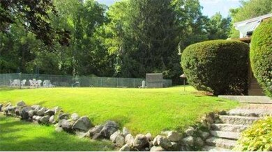 91 Holliston St, Medway, MA 02053 - photo 3