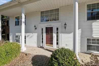 2755 Hunters Hill Rd, Bloomfield Hills, MI 48304 - photo 5