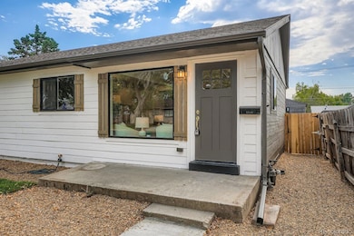 1673 Lansing St, Aurora, CO 80010 - photo 4