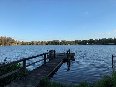 Neighborhood Access to Strawberry Lake right up the street!