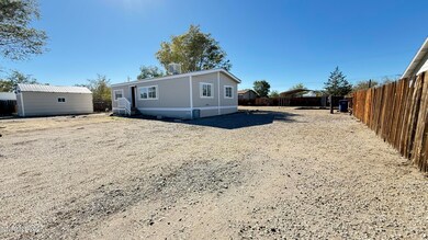 511 Raven Way, Fernley, NV 89408 - photo 4