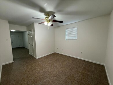 2005 1/2 Plaza Dr., Chalmette LA 70043