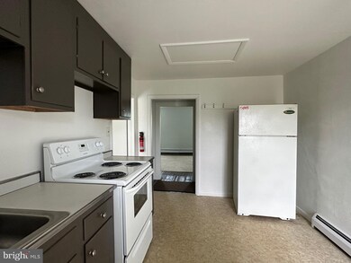 2300 E Cedarville Rd unit 3RD FLR., Pottstown, PA 19465 - photo 7