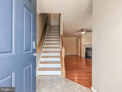 4049 Chetham Way, Woodbridge, VA 22192 - photo 7