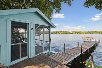 27940 Smithtown Rd, Excelsior, MN 55331 - photo 2