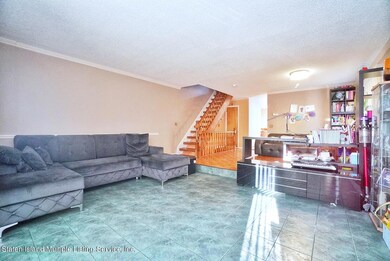 95 Corona Ave, Staten Island, NY 10306 - photo 5