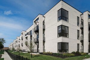 8000 Oconnor Dr unit 304, River Grove, IL 60171 - photo 3