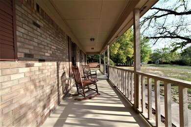 1307 Grandview Dr, Crestview, FL 32539 - photo 3