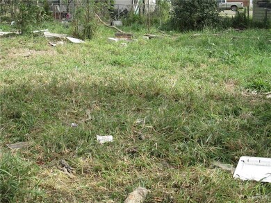 204 Pueblo St, Weslaco, TX 78596 - photo 3