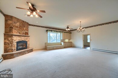 30 3rd St, Orrtanna, PA 17353 - photo 5