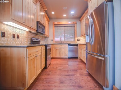 3037 SE Dune Ave unit 1, Lincoln City, OR 97367 - photo 6