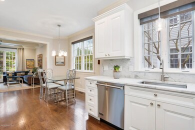 80 E Elm St Greenwich CT 06830-large-011