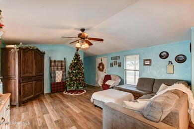 46835 2nd St, Ash Fork, AZ 86320 - photo 5