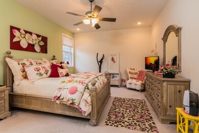 7-209MaplecrestNixa-12