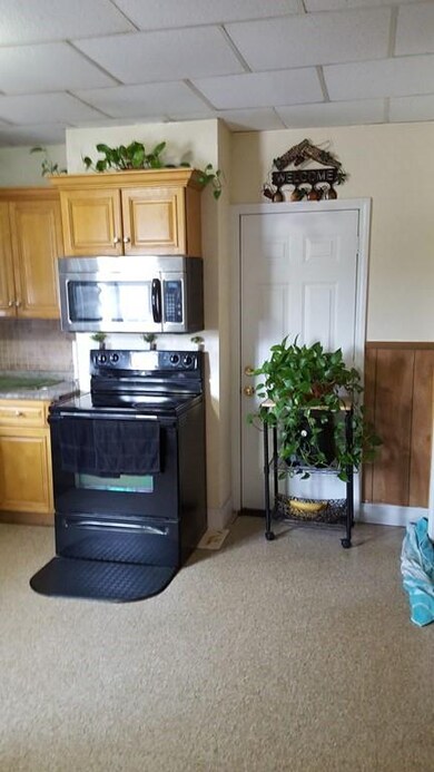 146 6th St, Lowell, MA 01850 - photo 7