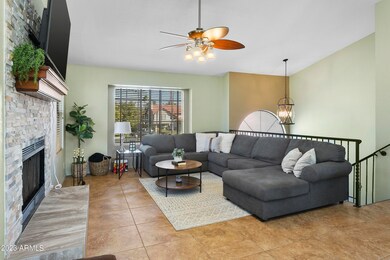 1255WSeaShellDr-004