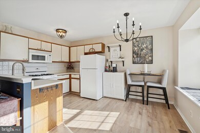 634 Glen Ln unit 67A, Eagleville, PA 19403 - photo 6