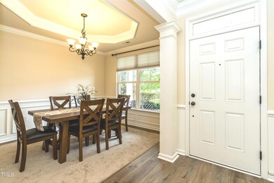 004_Entry Foyer NEW