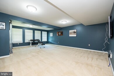 168 S Savanna Dr, Pottstown, PA 19465 - photo 5