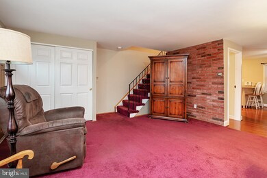 3128 Ryerson Cir, Halethorpe, MD 21227 - photo 6