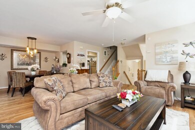 19938 Gateshead Cir, Germantown, MD 20876 - photo 4