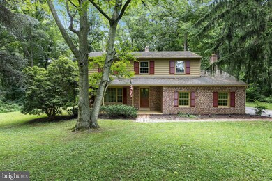 868 Oak Tree Rd, Kennett Square, PA 19348 - photo 2