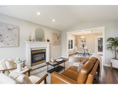 Living Room/Dining Room