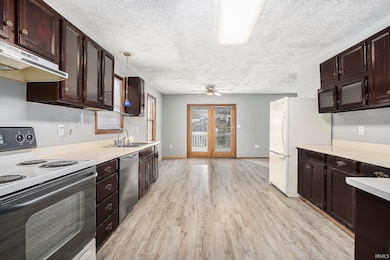 2982 Princeton Dr, Mishawaka, IN 46544 - photo 6