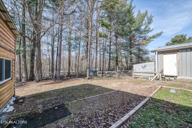 810 Mitchell Ln, Jamestown, TN 38556 - photo 6