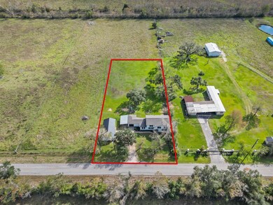Quiet country living on 1 acre