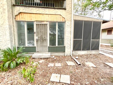 1743 W Summit Ave unit 1, San Antonio, TX 78201 - photo 3