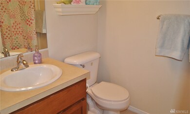 15814 104th Ave SE, Yelm, WA 98597 - photo 7