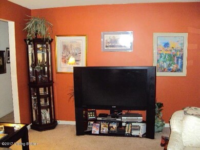 224 Woodland Ave, Mount Washington, KY 40047 - photo 3