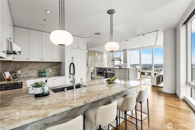 Bellevue Towers unit 4202, Bellevue, WA 98004 - photo 6