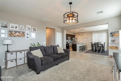 143 N Sandal, Mesa, AZ 85205 - photo 7