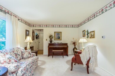 415 Finstock Ct, Columbus, OH 43230 - photo 5